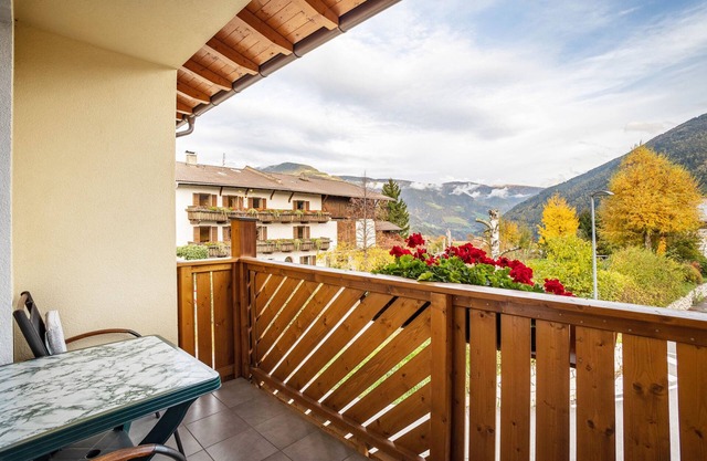Apartment 'Linder 19' with Mountain View, Shared Pool and Wi-Fi