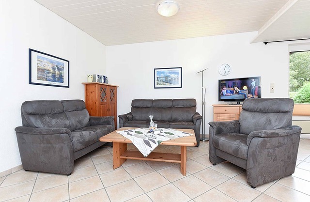 Apartment "lower left" - House Albatros