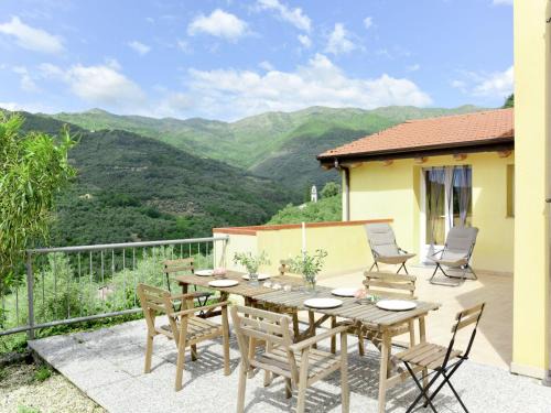 Apartment Luca - PRE171 by Interhome