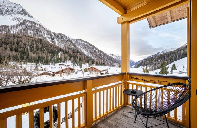 Apartment "Mountain Residence Kasern Nr 1" with Mountain View, Garden & Wi-Fi