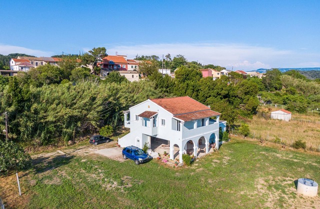 Apartment 'Natura 1' with Sea View, Wi-Fi and Air Conditioning