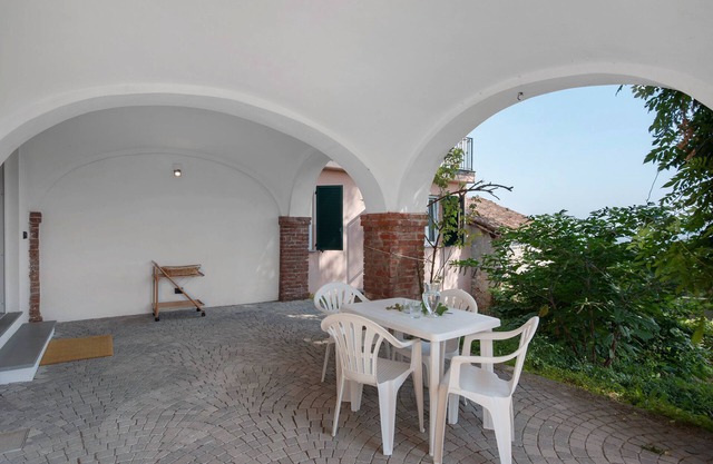 Apartment 'Nel Cuore Del Monferrato' with Shared Terrace and Private Garden