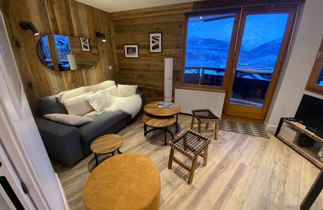 Apartment on the slopes.