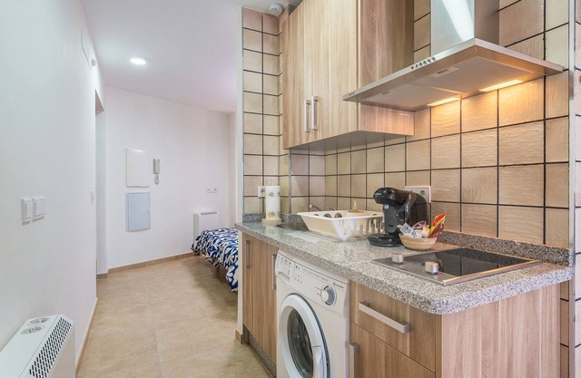 Apartment 'Peñaflor' with Balcony, Wi-Fi and Air Conditioning