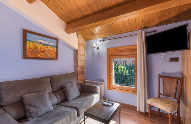 Apartment 'Petronila' with Wi-Fi and Air Conditioning