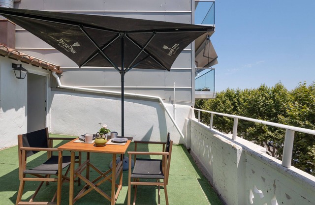 Apartment 'Portblanc Front' with Sea View, Wi-Fi and Air Conditioning