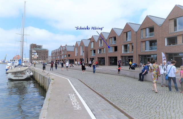 Apartment "Schnieke Hüsing" directly at the old harbor of Wismar with parking in front of the house