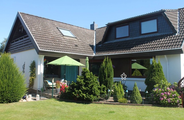 Apartment Thiessen - with sunny balcony - Ferienwohnung Thiessen