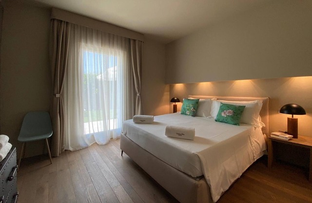 Apartment 'Time To Relax Resort - Melograno' with Shared Pool, Wi-Fi and Air Conditioning