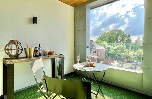 Apartment Twelve: Modern Living Steps from the Cen