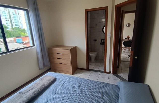 Apartment with barbecue, private garage, 2 bedrooms and 2 bathrooms - 500 meters from the beach