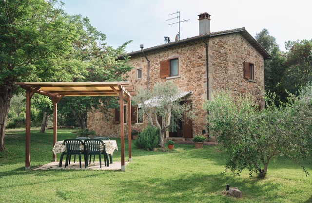 Apartment with Pool near Roccatederighi in Tuscan Maremma