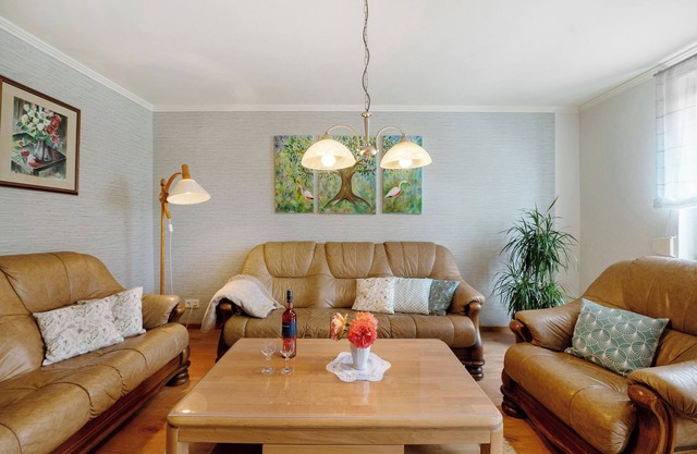 Apartment 'Zum Moseltal' with Private Garden, Balcony and Wi-Fi