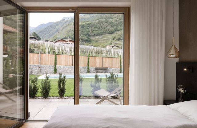 Apartsuites Rosengarten: luxury apartment with private infrared sauna and pool