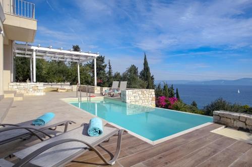 Apeiron Villas by PaxosRetreats