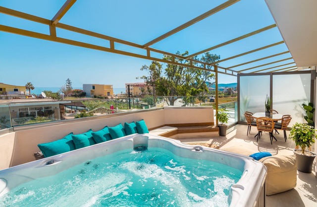 Aphrodite Studios & Apartments-2 bedroom Luxury Suite 5+1 guests