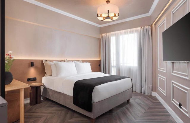 Aphrodite Suite by Acropolis Luxury Athens Suites
