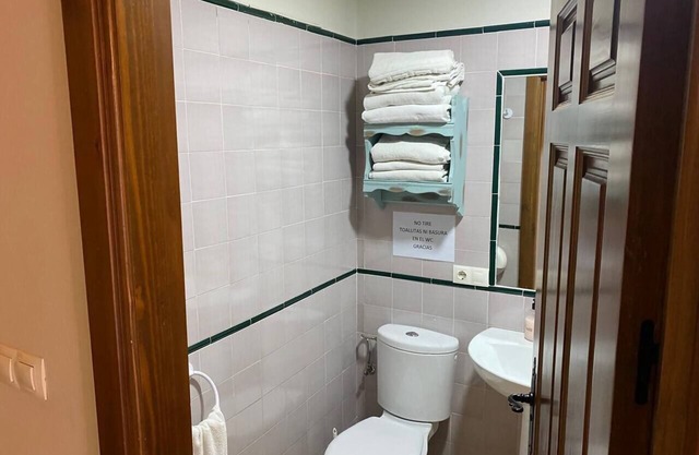 Apiedesierra Granada - Abeto Rural House