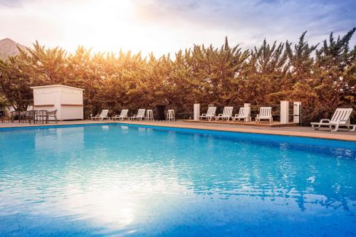 Apiedesierra - Caserio del Colmenar