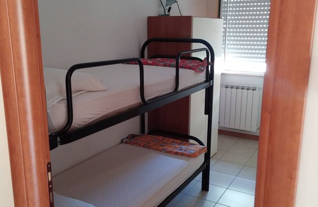 App. "A1" sea view on the 1st floor ideal X 2 families at 30mt. from the beach!