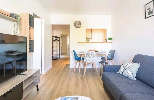 Appart Poissy, Proche Paris/Confortable et Cosy