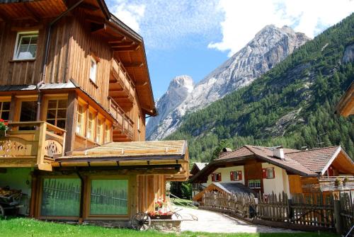 Appartamenti Chalet Orchidea
