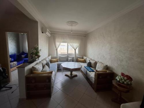 Appartement à côté de Kitea route de Sefrou