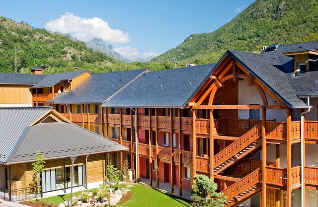 Appartement Abordable 800m des Pistes | Parking !