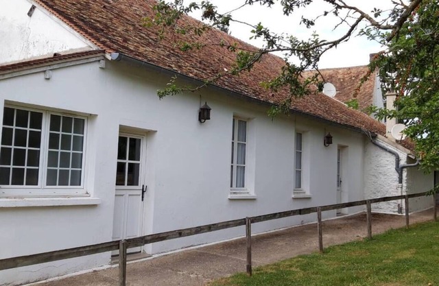 Appartement Longère Dans un Beau Domaine du Xvie