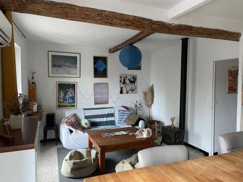 Appartement lumineux au cœur du village