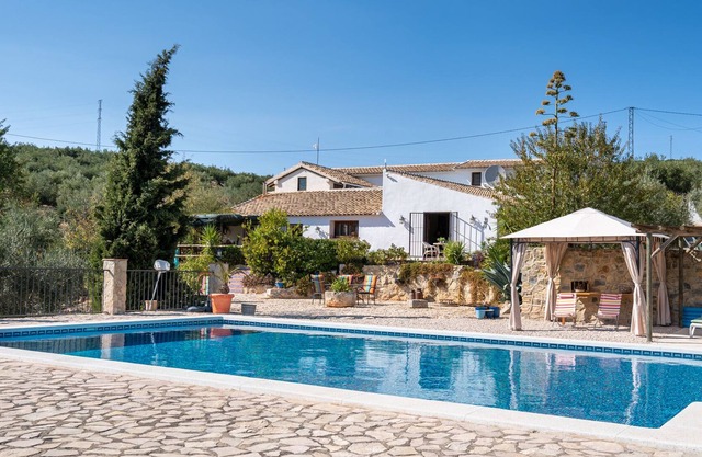 Appartement met Uitzicht op de Bergen met Eigen Tuin