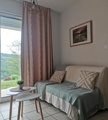 Appartement T2 avec piscine Vallée du Tarn