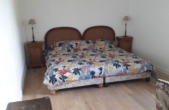 Appartement vue sur le Parvis du Château