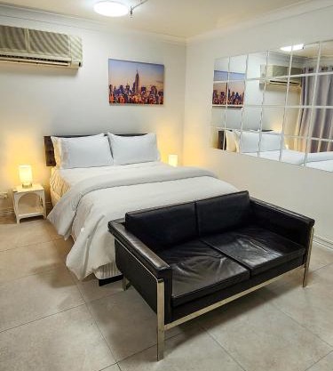 Apt 9 The New Yorker