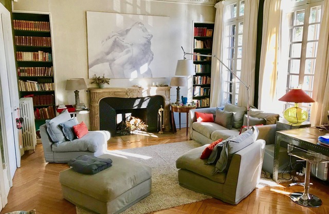 Apt. in Rouen, 3/5 people, 93 sq.m, fireplace, terrace, quiet, easy parking