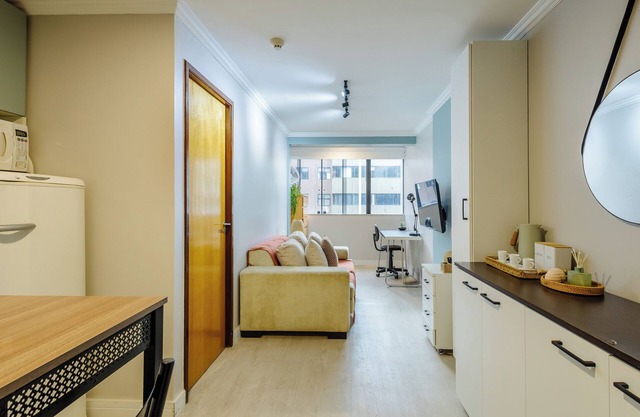 Apto 1Q 350m do PQ. Bosque do Sudoeste - SVS0219