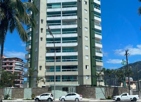 Apto beira mar pé na areia