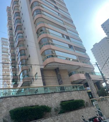 Apto com Ar condicionado e churrasqueira