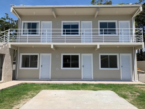 Apto em Laguna a 10 min praia do Mar Grosso - 106