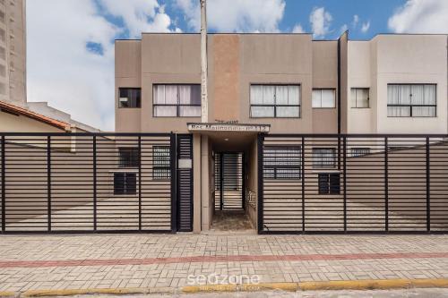 Apts in Condominium 70 Meters from Praia do Tabuleiro - MTAs