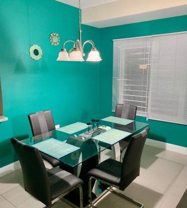 Aquamarine Resort-style Vacations