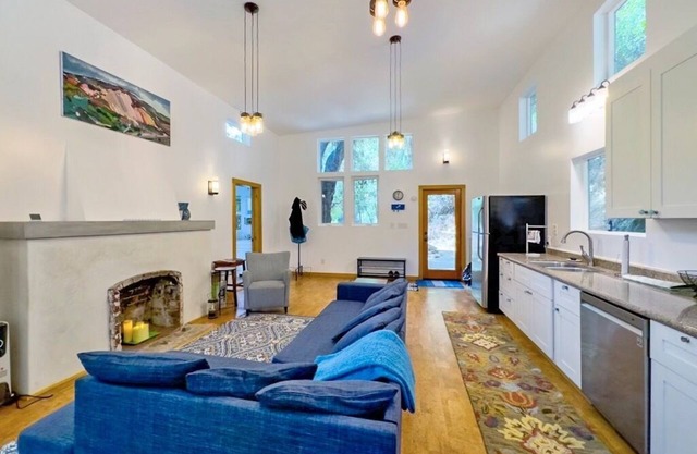Architect-Rebuilt Topanga Home 9,858 Monthly Artistic & Private