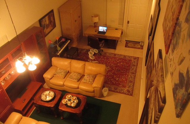 Art Gallery Corp House in Vista Del Ora Community