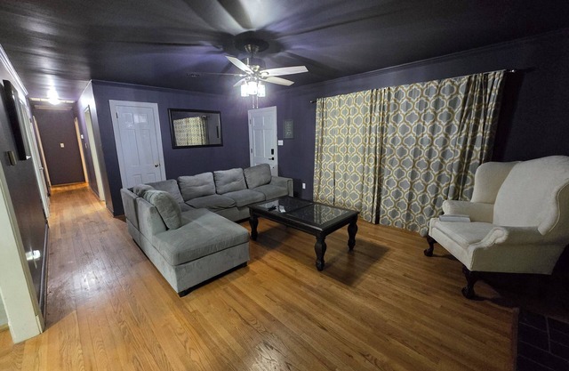 Artfully Elegant 3-bedroom house in Mechanicsville