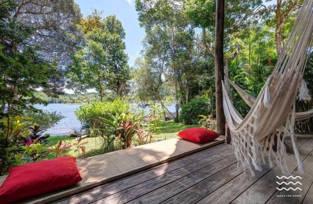 Aruá Lake House