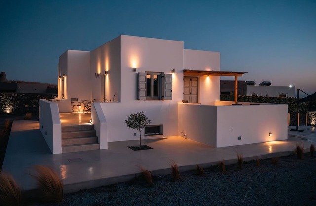 Assyr A - Santorini Cozy Cycladic Retreat