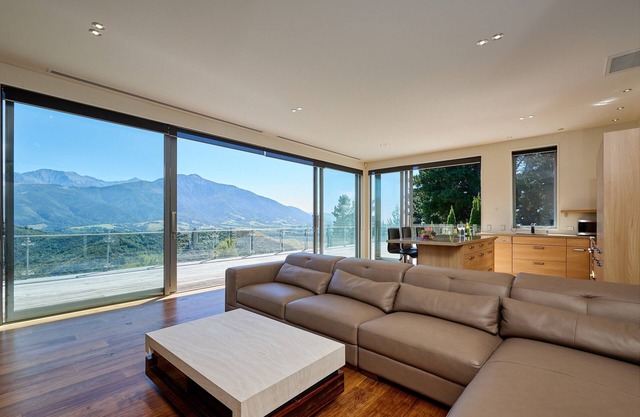 Ata Rangi Lodge - Kaikoura Holiday Home