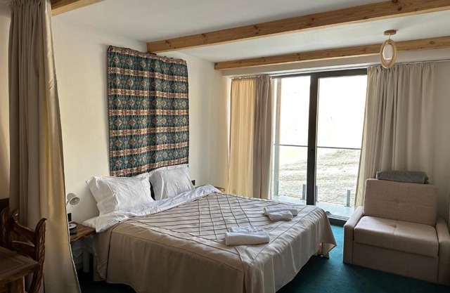 ATRIUM Mountain View Apartment, New Gudauri