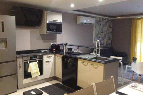 AU BONHEUR DE PINPIN