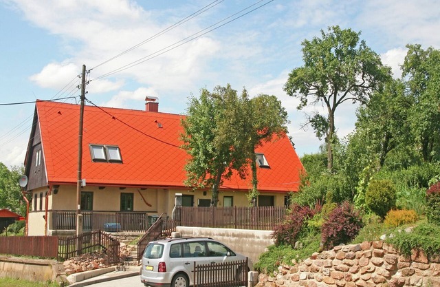Authentic holiday home with garden near Trutnov